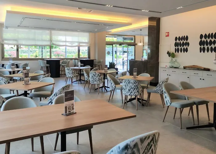 加勒拉斯阿提卡21号酒店 酒店