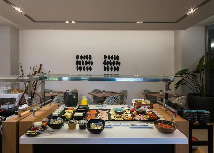 加勒拉斯阿提卡21号酒店 3*